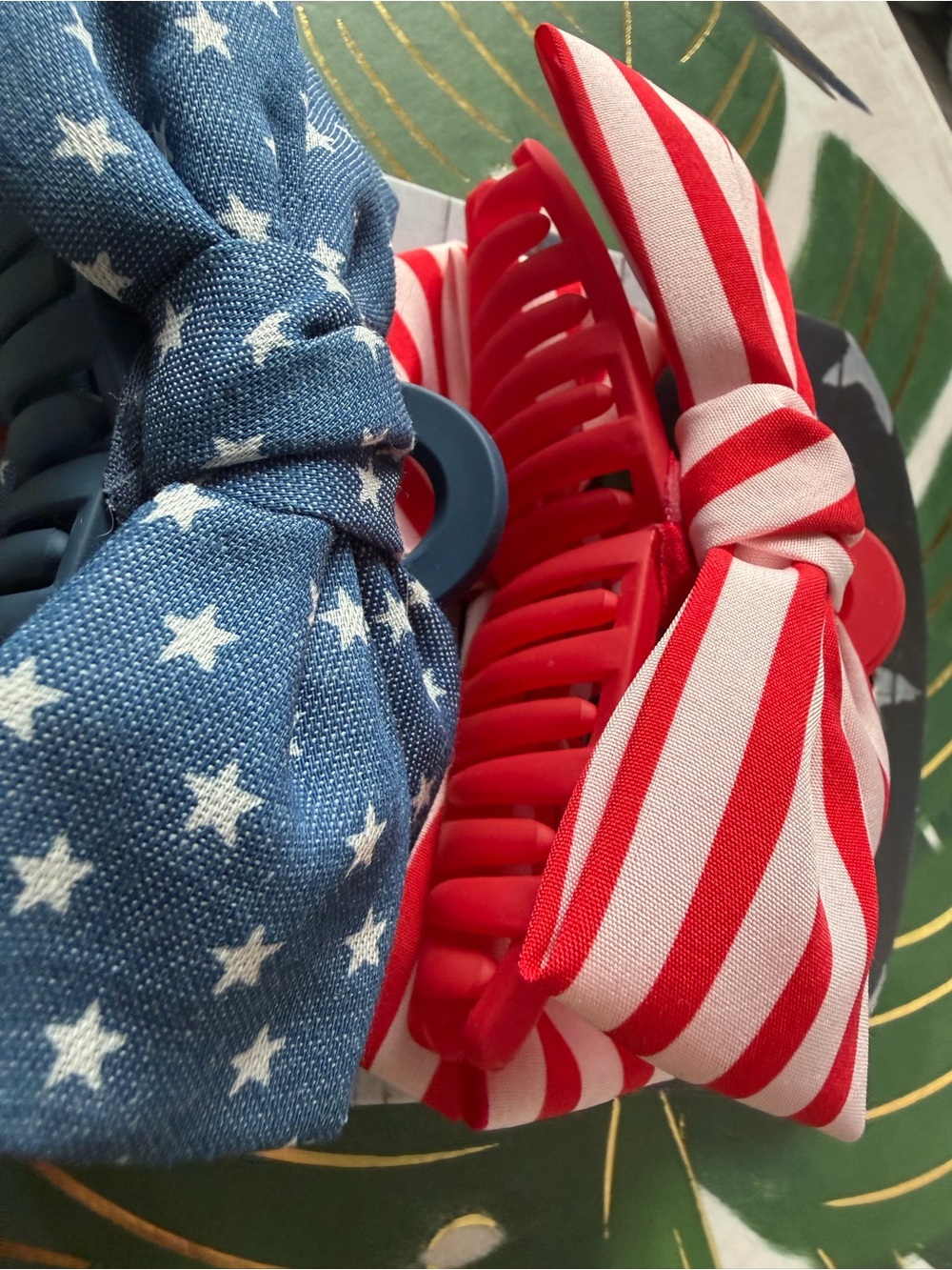 Patriotic Bow Hair Claw Clip Set Red White Blue Stars Stripes - Picture 4 of 6